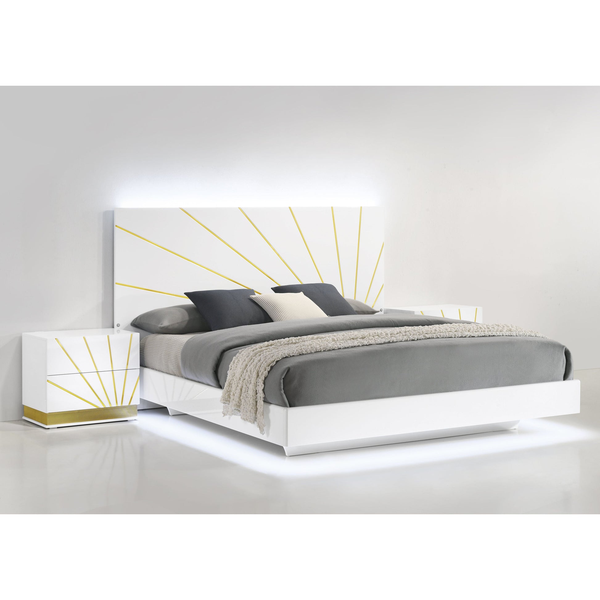 B59 Safa (White/Gold)
