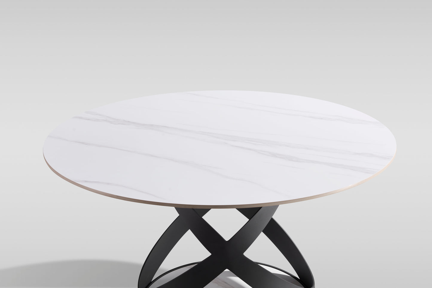 D1550 Dimi (White/Black)