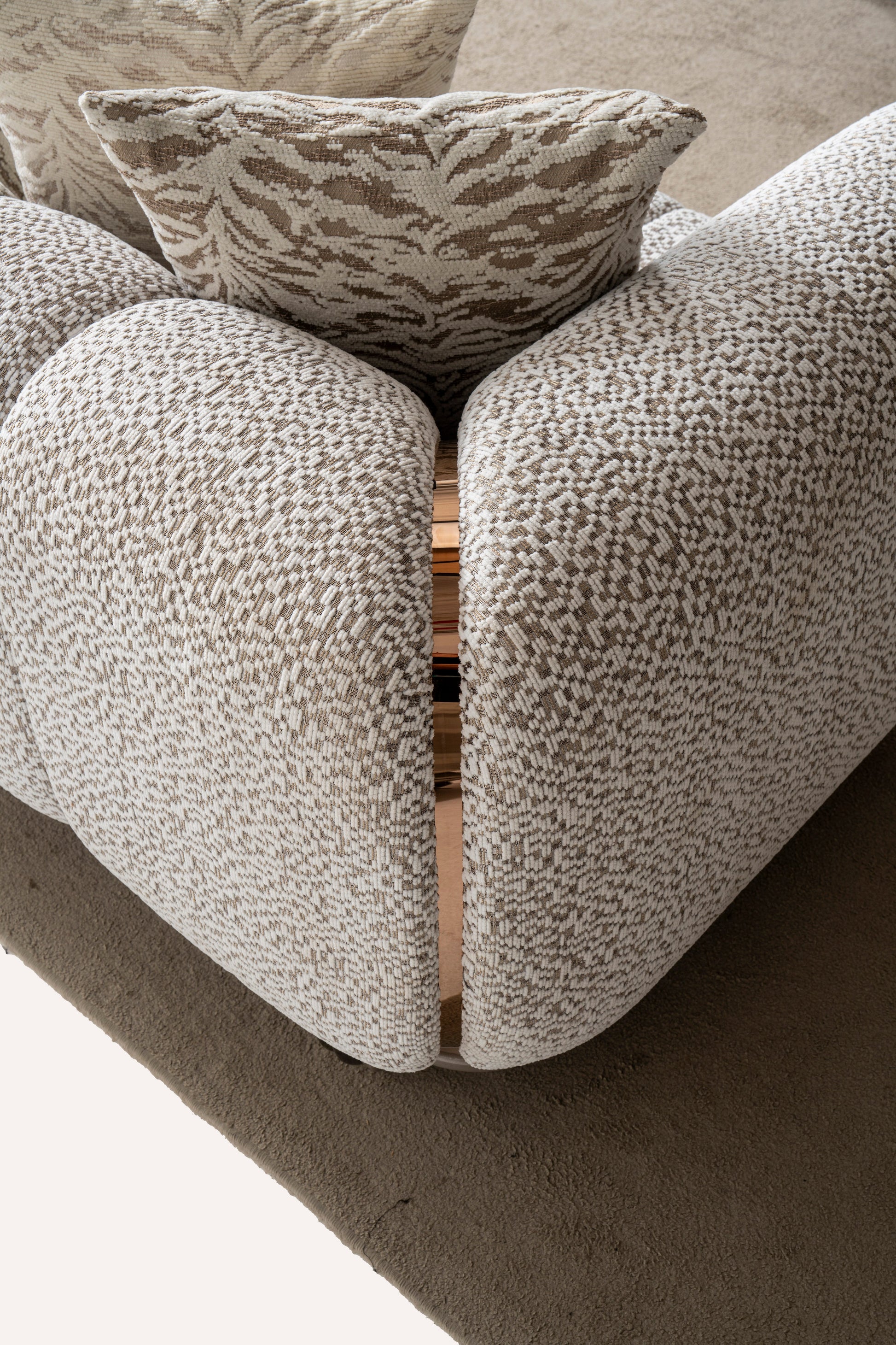 Lora Collection