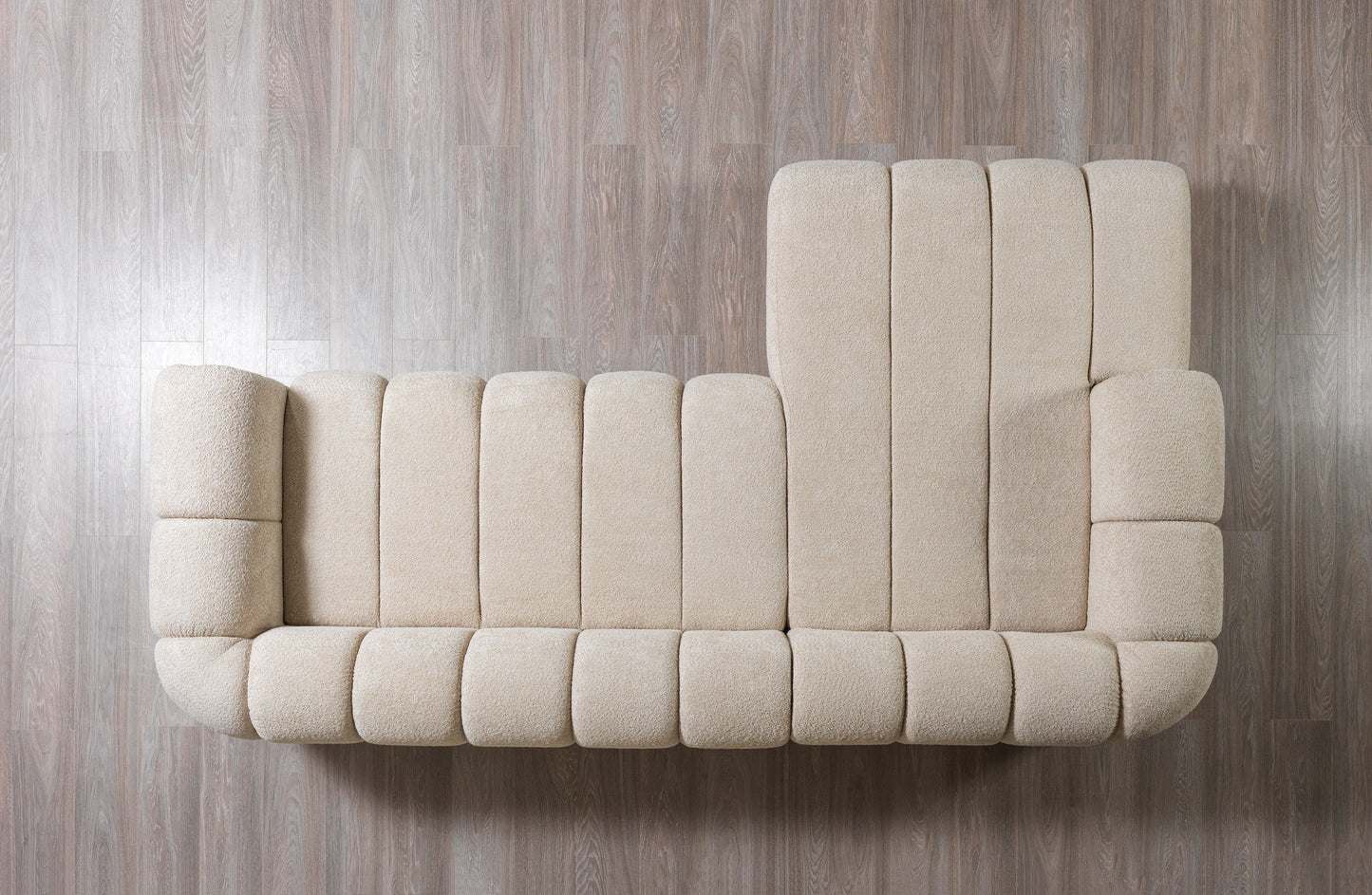 Lis Sand Boucle LAF 115" Sectional