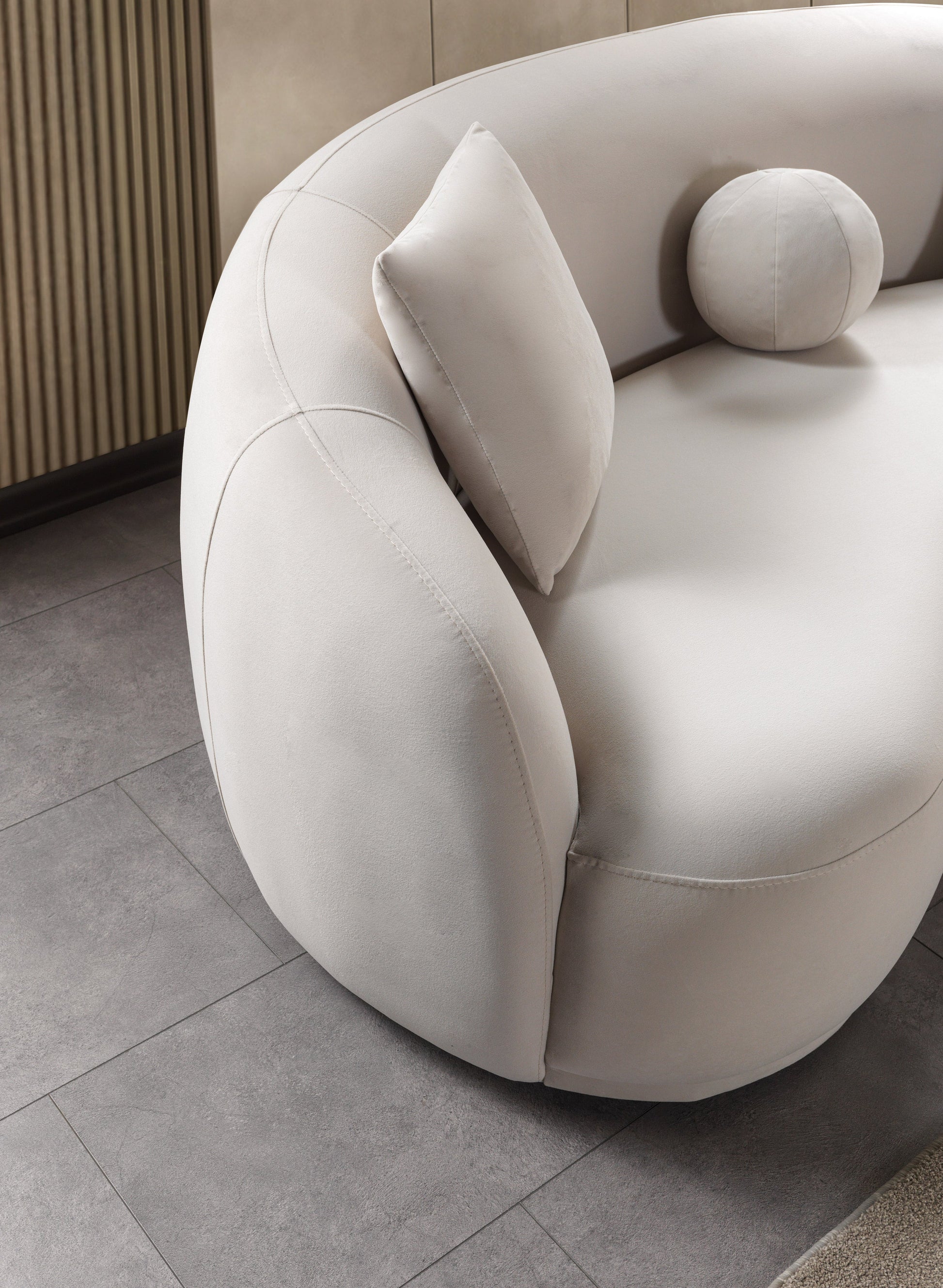 Bonita Ivory Velvet Sofa 91"