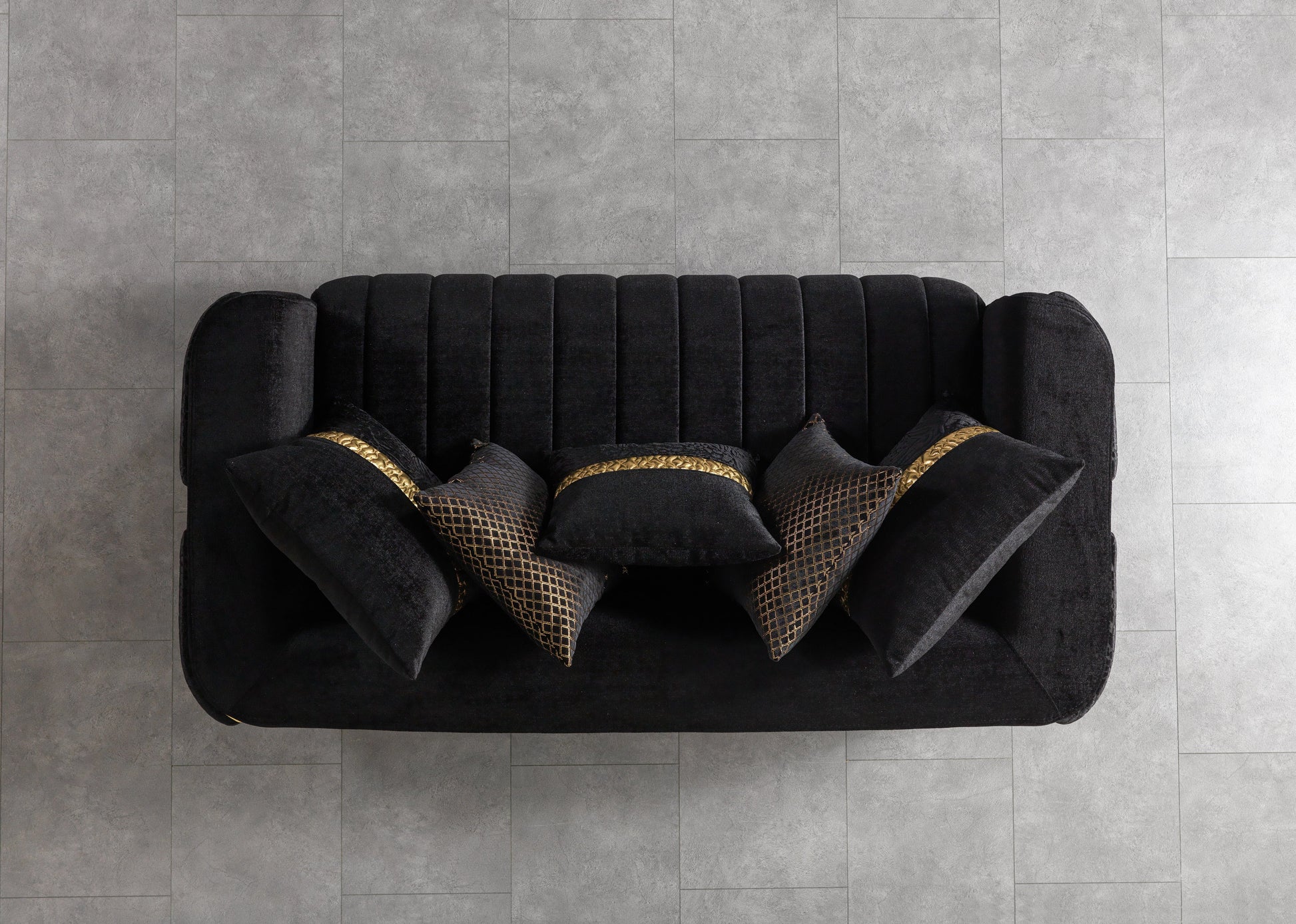 Carlina Black Velvet Loveseat 77"