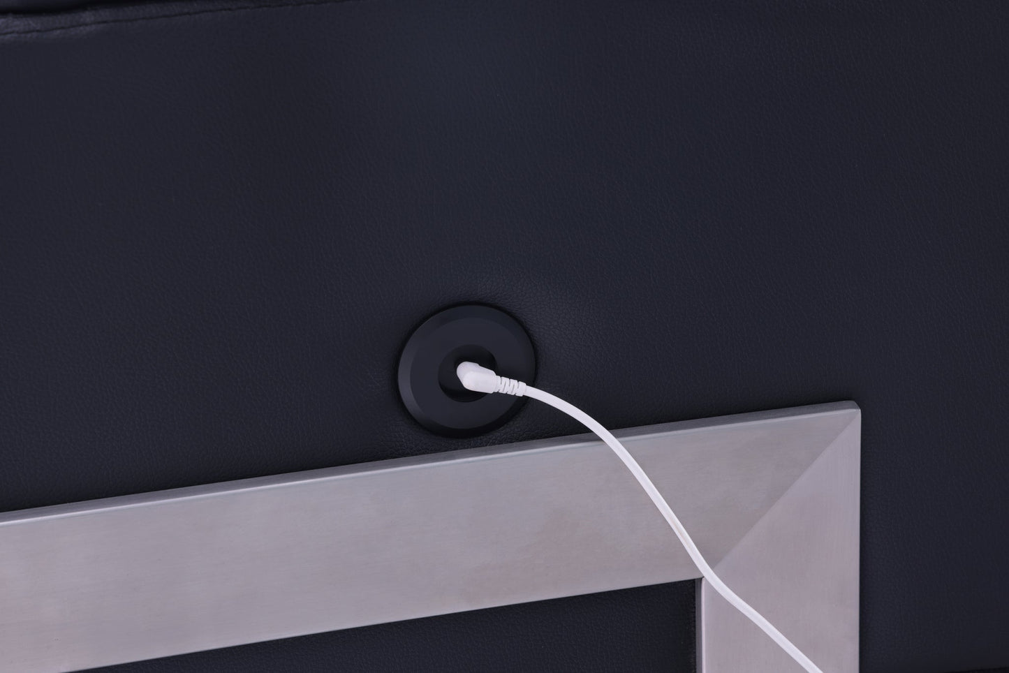 S1047 Magic Black (LED & Speaker)