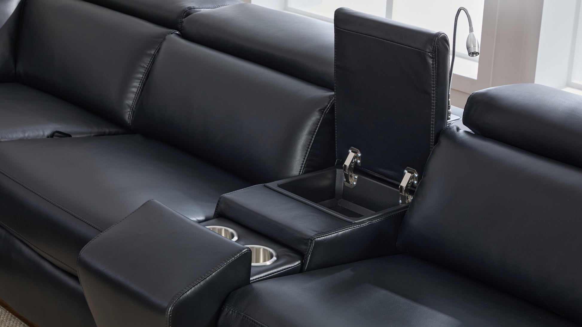 S681 Divani Power (Black)