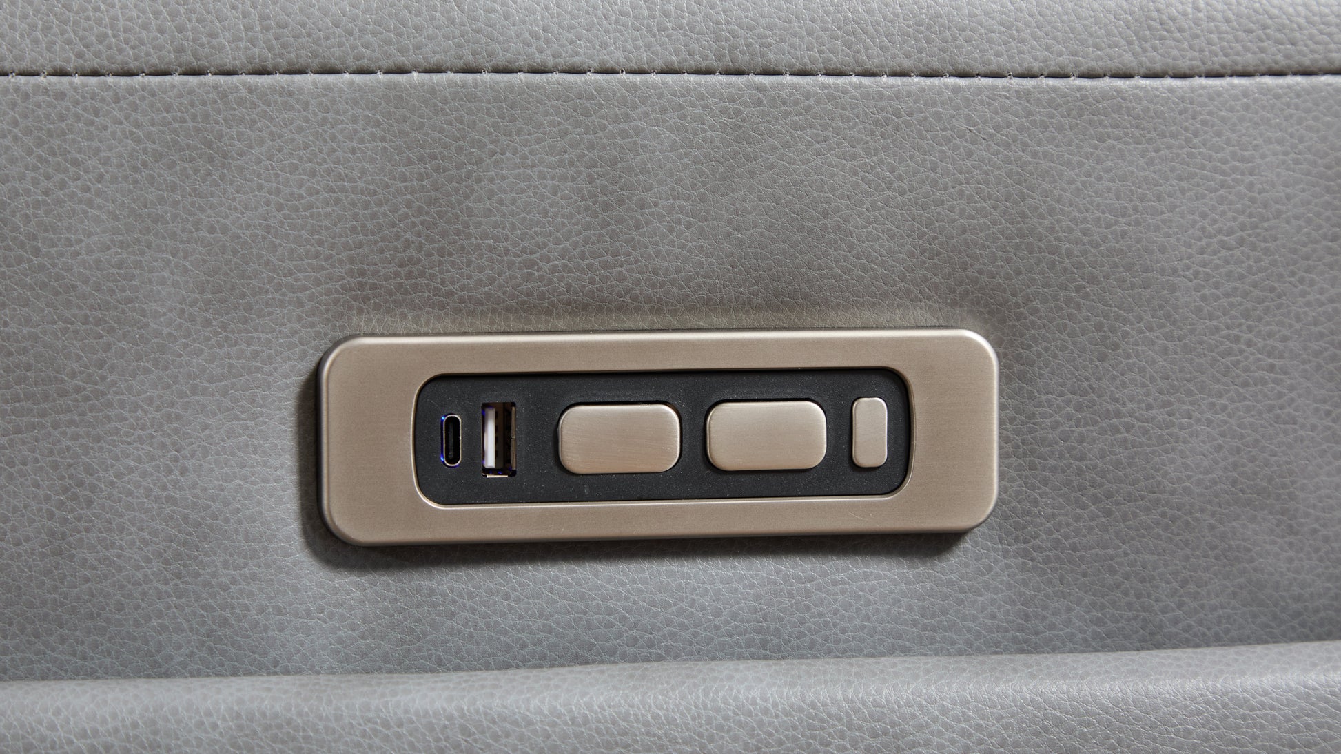 S681 Divani Power (Grey)
