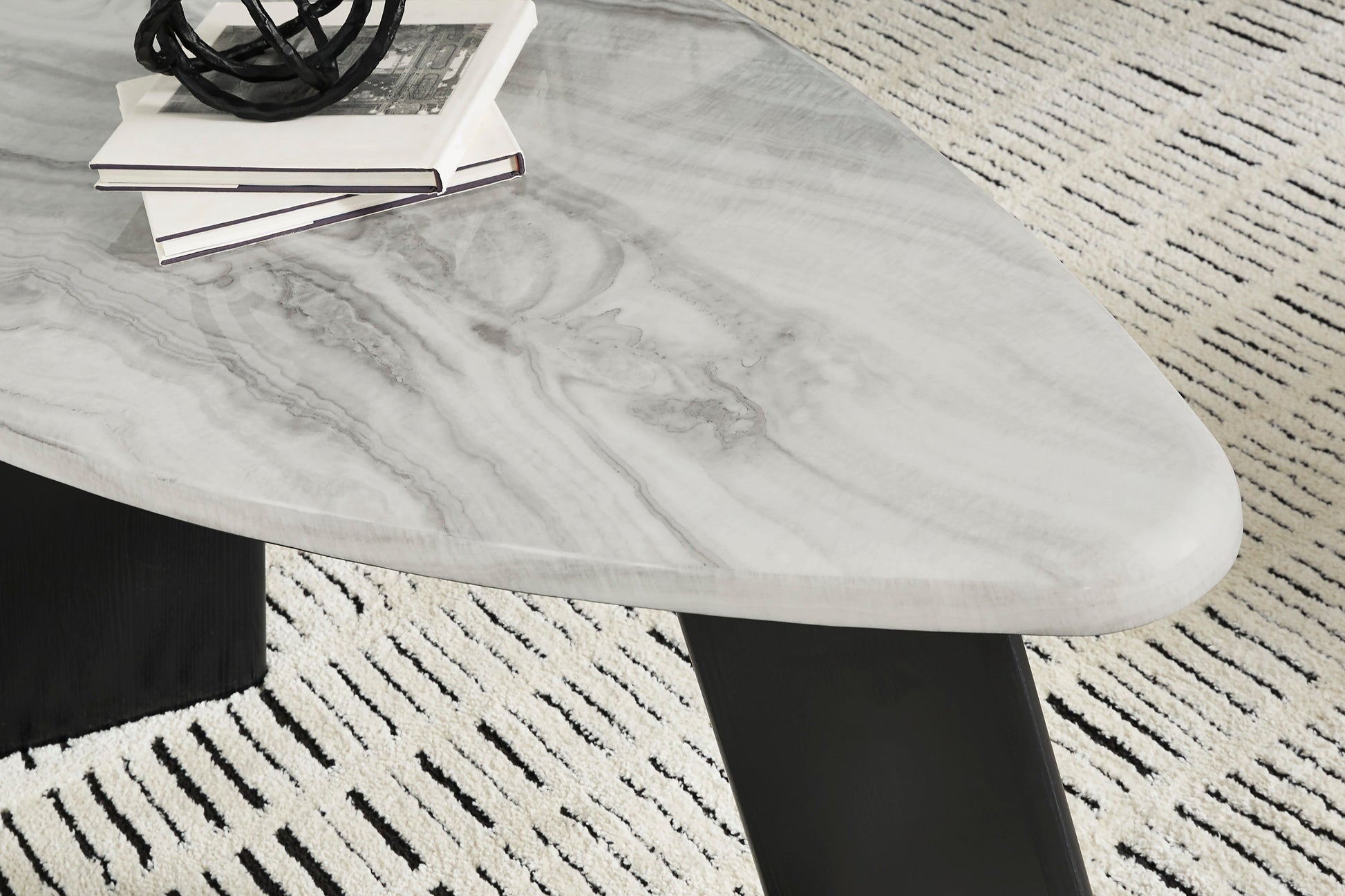 AST389-13 Lilyberg