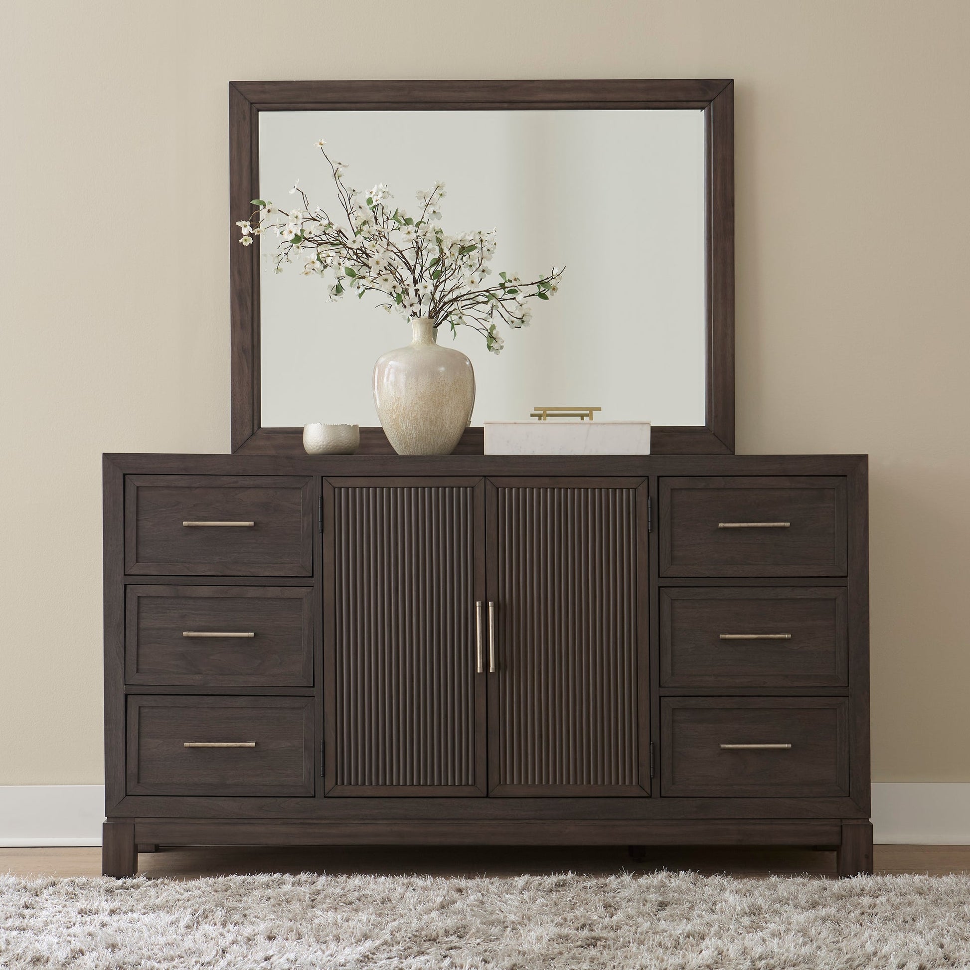 313 - 5PC Bedroom Set (Queen or King)