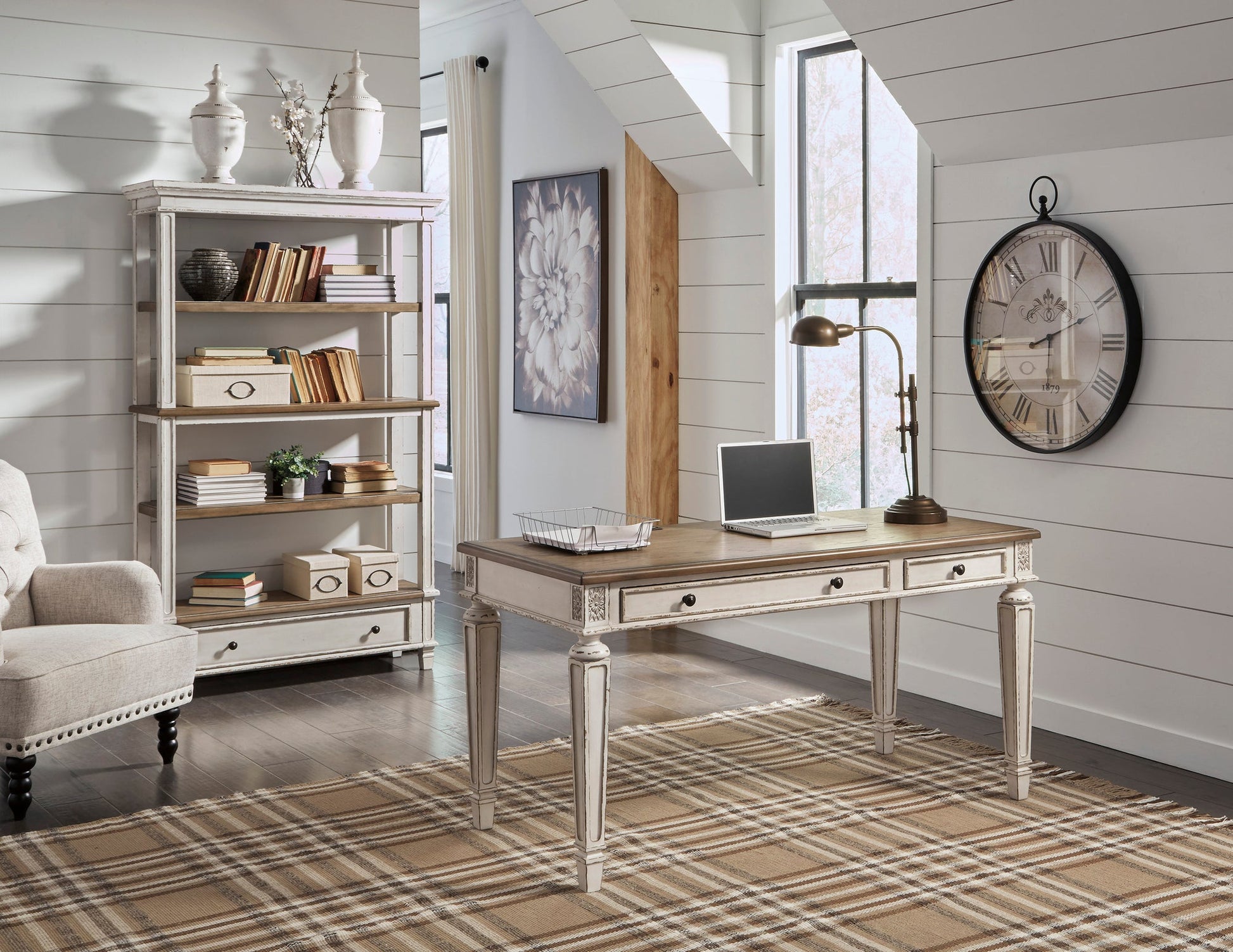 H743-34 - Office Desk (USB/AC POWER) (ETA: 6/9)