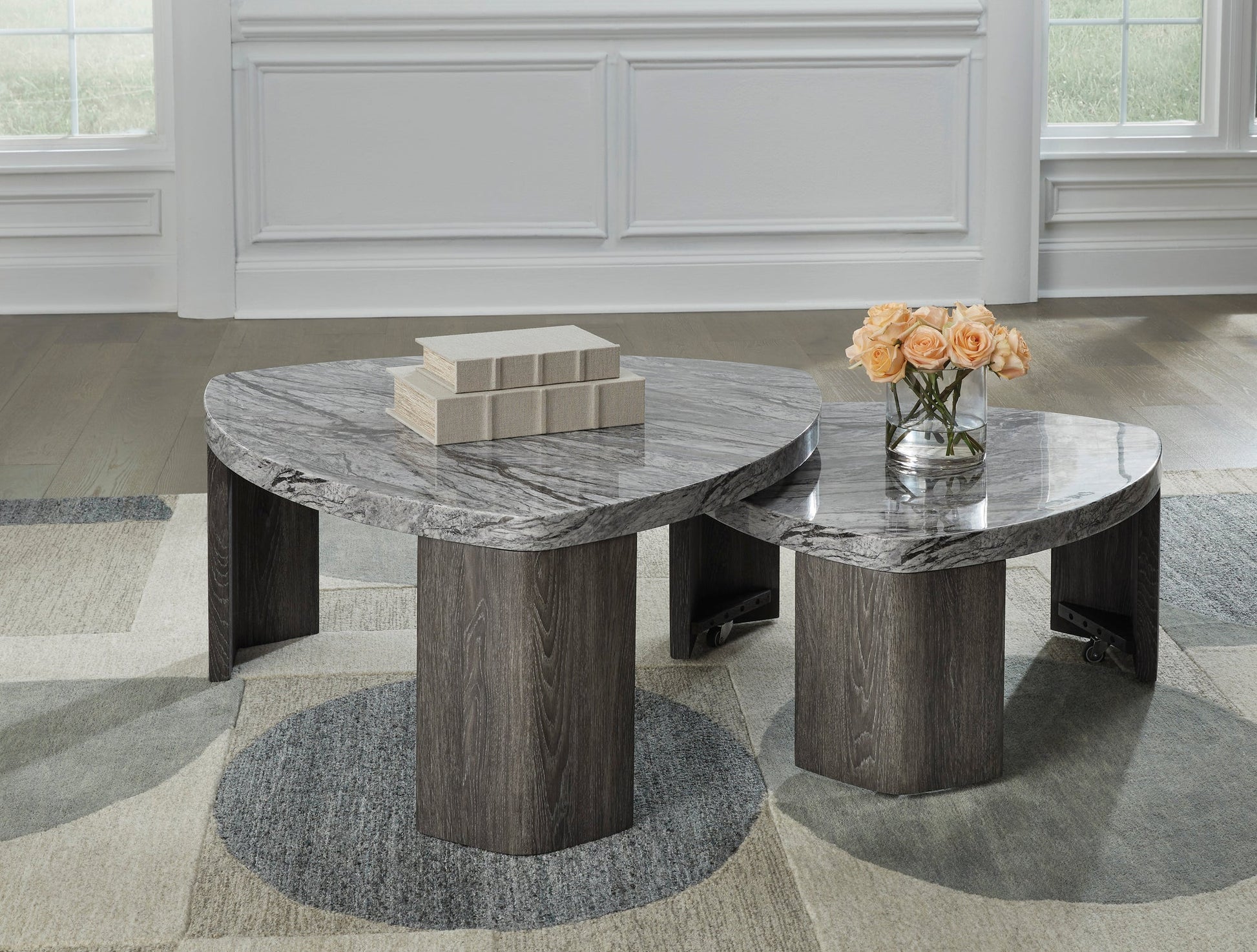 T600 - Occasional Table Set