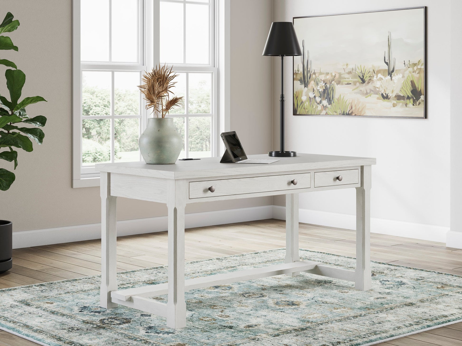 H742-34 - Desk **NEW ARRIVAL**